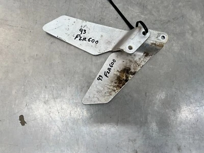 89 - 99 Yamaha FZR600 Heel Guard Foot Plate Rest OEM E7225 Foto 1 de 4