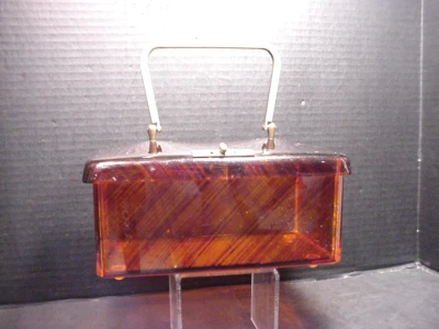 Cartera Lucite imitación caparazón de tortuga herrajes de latón VERDADERO VINTAGE AÑOS 60 Foto 1 de 4
