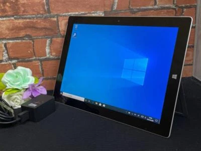 Microsoft Surface 3 Atom x7-Z8700 Tablet PC PC Tablet Home Appliance Black - Image 1 of 4