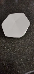 Xfinity X-Fi Pod 2nd Gen WiFi Extender (Model XE2-SG) - Picture 1 of 3