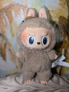 AUTHENTISCHER POP MART LABUBU "Toffee" die Monster aufregende Macaron (US-Verkäufer) - Bild 1 von 2