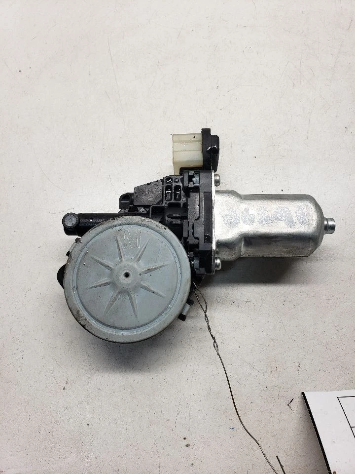 Motor de ventana eléctrica para pasajeros delantero 4 puertas compatible con 09-14 MURANO 1420085 Foto 1 de 4