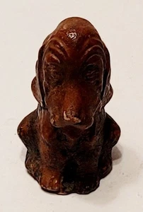Estatuilla vintage Syroco Basset Hound 3" de alto perro marrón - Imagen 1 de 6