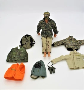 1996 Hasbro 12" GI Joe Action Fig Camo Face, w/FOOTLOCKER, CLOTHES,WEAPONS,TOOLS - Picture 1 of 12