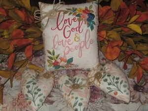 Spiritual Fall Fabric Sign 3 Floral Hearts Wreath Accents Handmade Bowl Fillers - Picture 1 of 4
