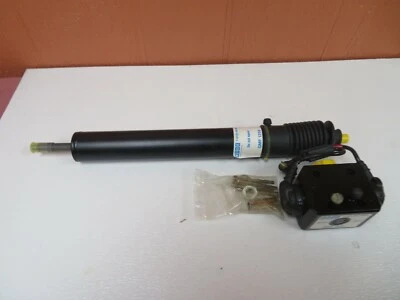 Задняя дуговая стойка Rolls Royce/Bentley от оригинального производителя P/N GMF1229 - Изображение 1 из 4