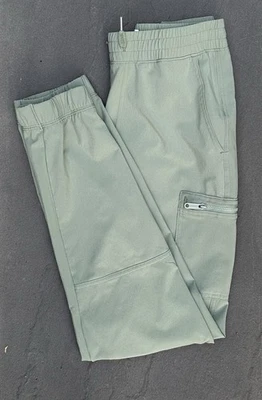 Abercrombie Kids Girls Joggers Size 13/14 All Day Jogger Cargo Pants Olive Green - Image 1 of 4