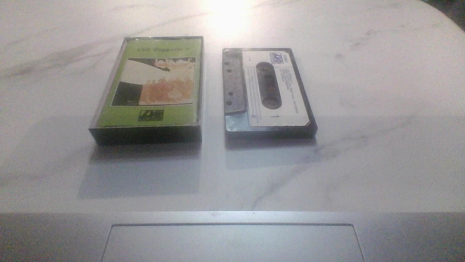 Led Zeppelin II Stereo Cassette RE Album UK LP 1969 NM Jimmy Page Robert Plant - Image 1 of 1