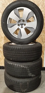 Audi Q8 e-Tron Sommerkompletträder 4KE601025Q Bridgestone 255/55R19 - Bild 1 von 13