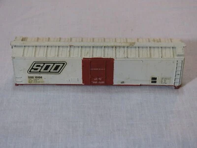 Vtg HO Scale Plug Door Boxcar Shell ONLY, SOO #19104, Unmarked, PARTS/REPAIR r - Image 1 of 4