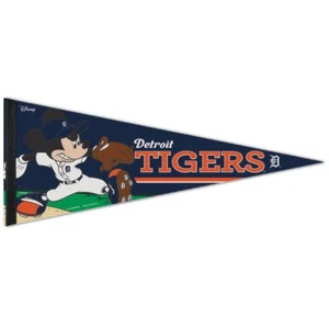 DETROIT TIGERS MICKEY MOUSE DISNEY ROLL UP FELT PREMIUM PENNANT 12"x30" NEW 👀 - Picture 1 of 1
