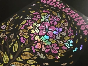 Kentaro Yoshida Billy Strings Kalamazoo AE Rainbow Foil #/25 Kunstdruck Poster - Bild 1 von 11