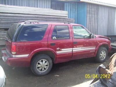 BLAZERS10 1999 Glove Box 48782 Foto 1 de 4