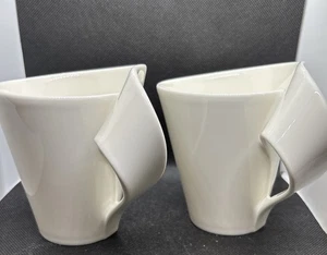 Villeroy & Boch 1748 New Wave Caffe Mugs Twisted Handle White Porcelain Pair - Picture 1 of 7