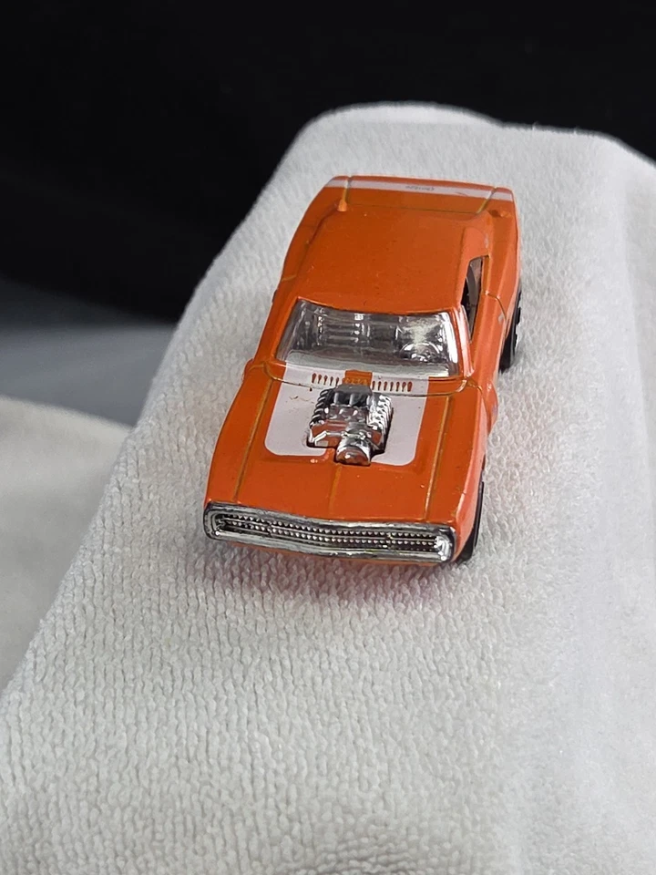 Hot Wheels 1970 Dodge Charger,diecast Car. Made 2010 Chrysler Group. - Image 1 of 4
