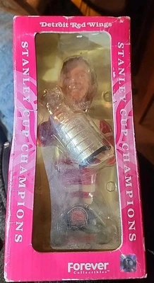 Detroit Red Wings Sergei Fedorov Bobblehead 02 Stanley Cup Champions VERY RARE!! - Image 1 of 4
