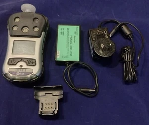 Honeywell RAE, QRAE 3 (PGM-2500) Gas Monitor for one to four gases. - Picture 1 of 4