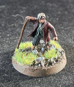 Der Hobbit Flucht aus Koboldstadt Bilbo Beutlin GW Miniatur PRO bemalt - Bild 1 von 3