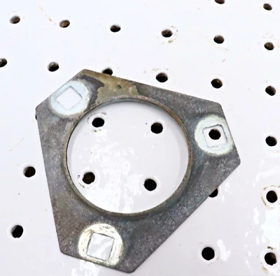 2007 POLARIS IQ 600 FLANGETTE JACKSHAFT BEARING FLANGE 5247680 - Image 1 of 4