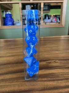 Koplow Games The Nice Dice Co. 7 Die Set Blue W/White Numbers (Oversized) - Imagen 1 de 9