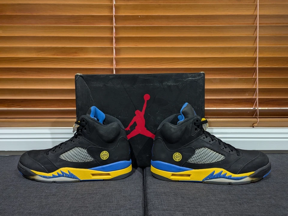 10.5 码 - Air Jordan 5 复古上海申 — 第 1/4 张图片