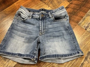 DEAR JOHN Women's Light Wash Distressed Denim Jean Short Blue Size 25 - Picture 1 of 6