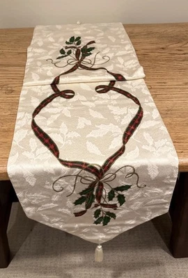 Lenox Holiday Nouveau Ribbon Table Runner With Tassels 14 X 87 In - Image 1 of 3