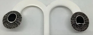 Pendientes perforados vintage de ónix negro de marcaita de plata de ley 925 con poste ovalado - Imagen 1 de 8