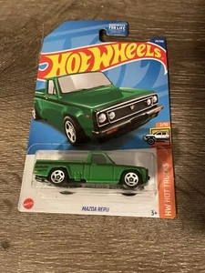 2022 Hot Wheels #24 Green Mazda Repu Pickup Truck HW Hot Trucks 2/10 - Bild 1 von 2