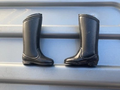 MEGO VINTAGE PLANET OF THE APES BLACK BOOTS - Image 1 of 4