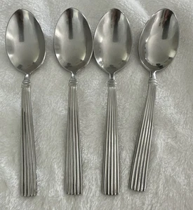 REED & BARTON CRESCENDO II Lot Of 4 Teaspoons Spoons Stainless 18/10 - Picture 1 of 9