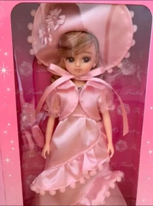 Takara Tomy Licca Doll Peach's festival Hina Matsuri Limited Edition of 1000 - Picture 1 of 3