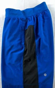 Lululemon Herren knielange blau & schwarze Sportshorts Größe M - Bild 1 von 10