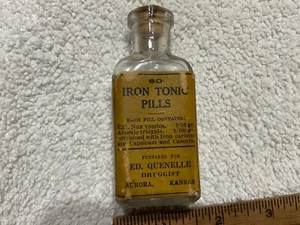 Vintage ED QUENELLE Drogist Eisen Tonikum Pillen Medizin Flasche Aurora, Ks - Bild 1 von 6