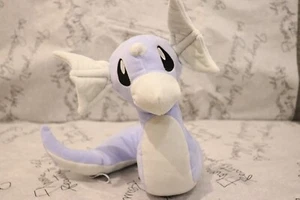 Pokemon Plüschtier Dratini Puppe - Bild 1 von 4