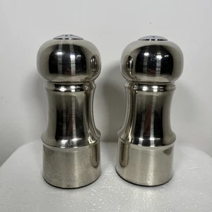 Salt and Pepper Stainless Steel Silver Chrome Metal Shakers Stoppers Decor Pair - Picture 1 of 5