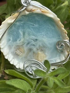 Pendente Conchiglie E Resina Fatto A Mano Handmade Resinart Mare Wire Wrapping - Foto 1 di 17