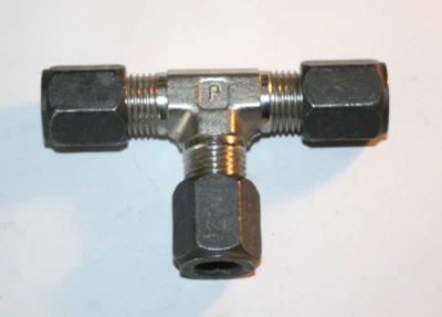3/8 Tube Flareless 316ss Hydraulic Tee Fitting Parker 6 JBU-SS - Image 1 of 4