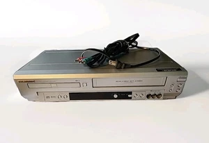Sylvania SSD803 4-Head Stereo VCR/DVD Combo Player No Remote AV Cables Included - Picture 1 of 8