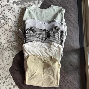 Bundle of Women's Basic Tops - Wildfox, Talulah - Picture 1 of 6