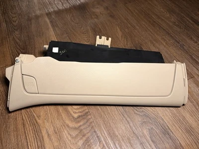 09-12 丰田 RAV4 UPPER 手套盒 米色 原始设备制造商 — 第 1/4 张图片