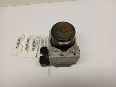 44510-48010 ABS Actuator And Pump Assembly From 1999 LEXUS RX300 (11112307 - Image 1 of 4