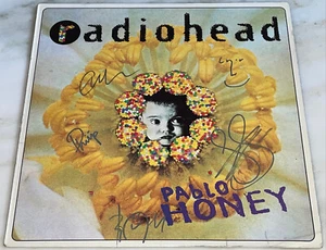 RADIOHEAD Pablo Honey FULLY SIGNED ORIGINAL VINYL LP AUTOGRAPHED BY ENTIRE BAND! - Picture 1 of 4