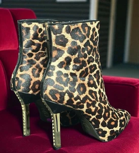 MICHAEL KORS Size 8.5M Stiletto Designer Leopard Print Bootie Zip-Up Pointed Toe - Picture 1 of 19