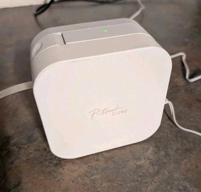 Brother P-Touch PT-P300BT Cube Smartphone Bluetooth Wireless TESTED - Image 1 of 3