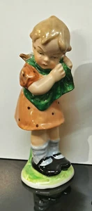 9924009-ds Statua in porcellana Bertram ragazza costume Wagner&Apel H14 cm - Foto 1 di 4