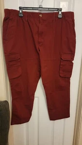Club Room Mens Cargo Cropped Classic Fit Elastic Waist Pants Maroon XL NWT - Picture 1 of 11