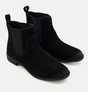 B.O.C. Black Genuine Leather Ankle Boots Size 8.5 Pull On Booties New - Picture 1 of 7