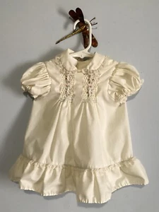 Polly Finders Hand Smocked Pale Yellow Dress 24m Floral Lace Trim Vintage - Picture 1 of 6