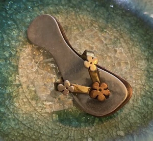 Vintage Far Fetched Sterling Silver Copper Flip Flip Shoe Artisan 9Gm Pin Brooch - Picture 1 of 8